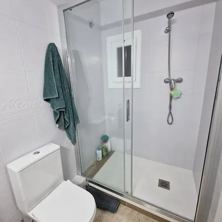 דירה Regueral קמברילס